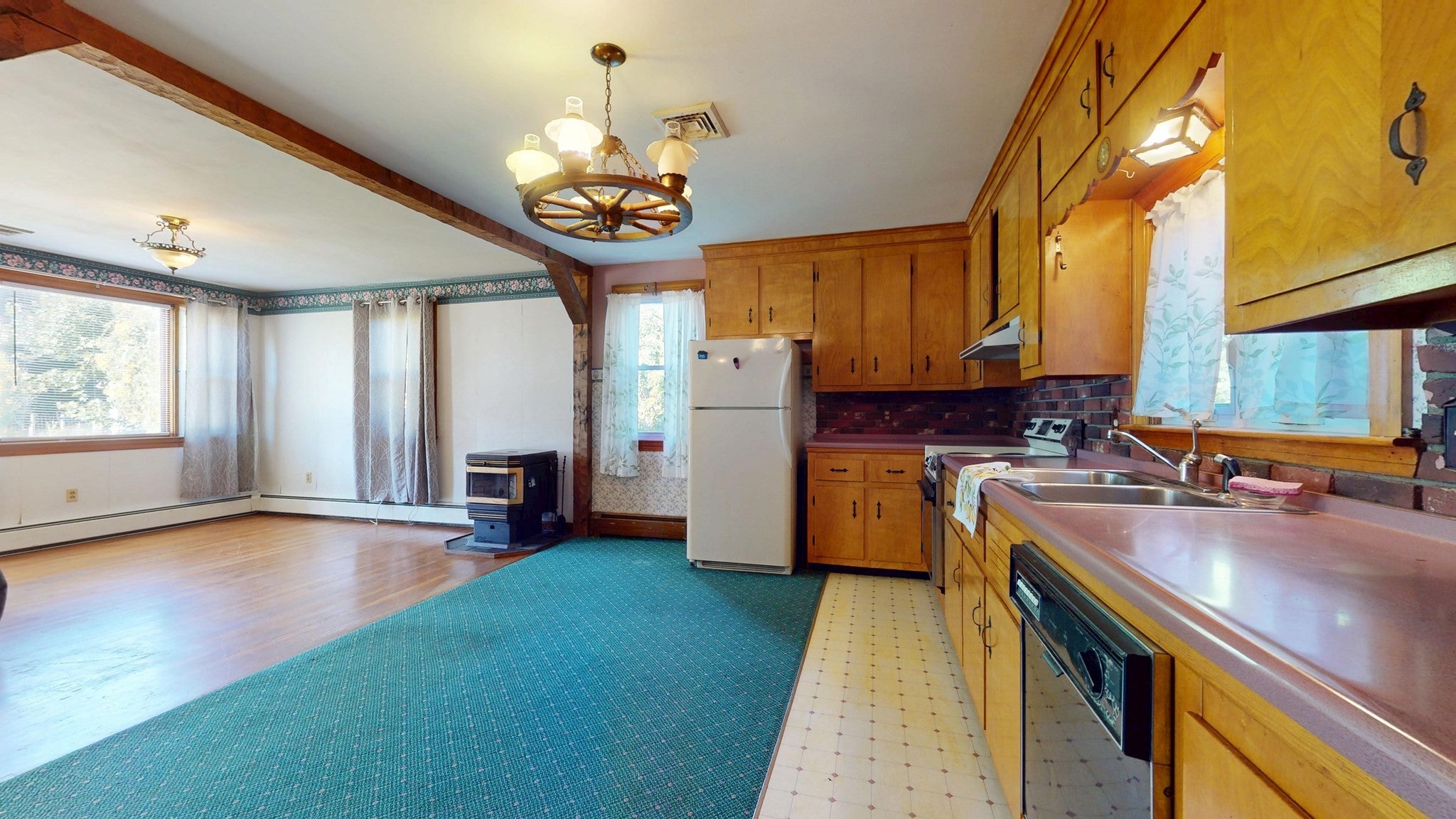 16 Clinton St, Dartmouth, MA, 16 Clinton St, Dartmouth, MA Photo #10