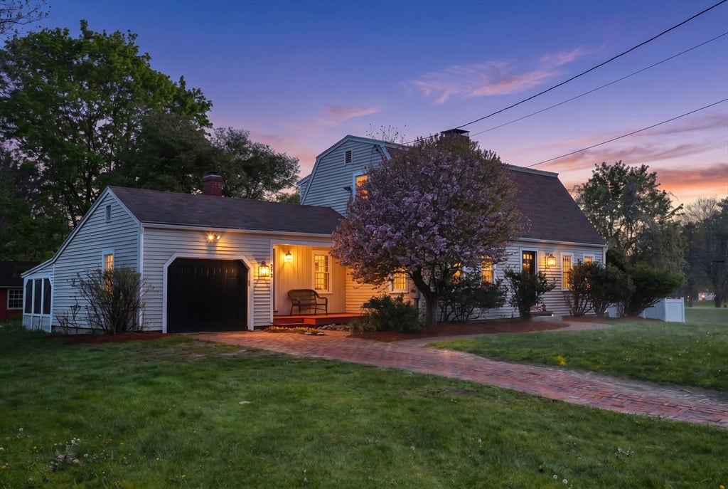 110 Cross St, Andover, MA Photo #6