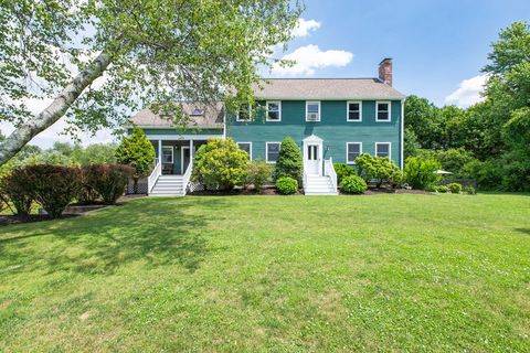 2 Harding Road Medway MA 02053
