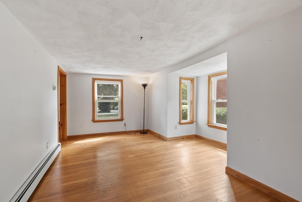 9 Lill Avenue