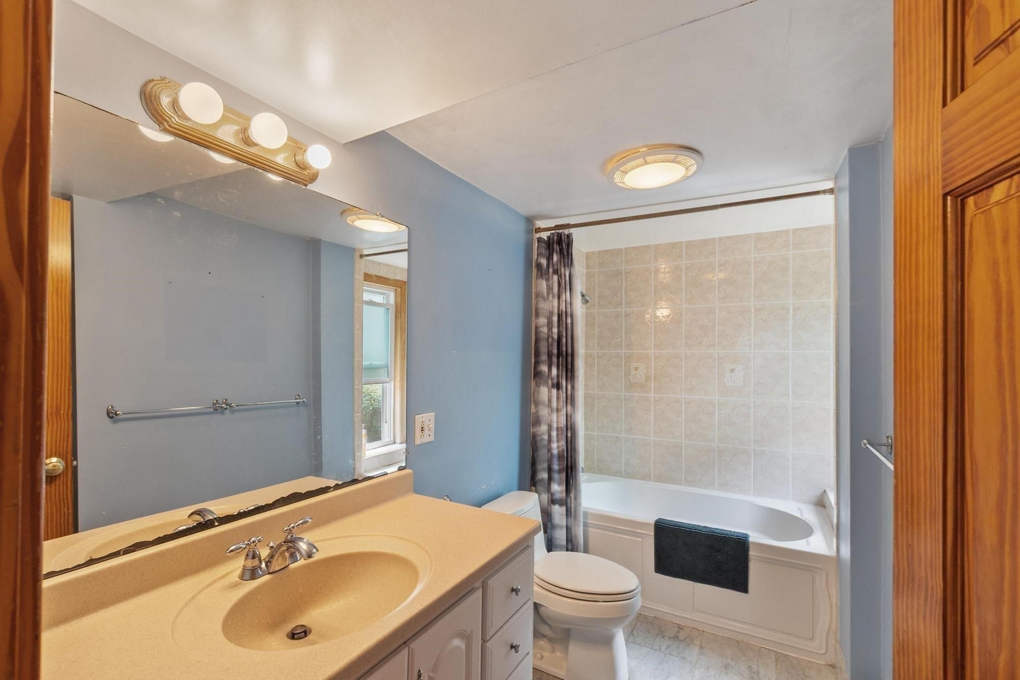 9 Lill Avenue, Newton, MA, 9 Lill Avenue, Newton, MA Photo #11