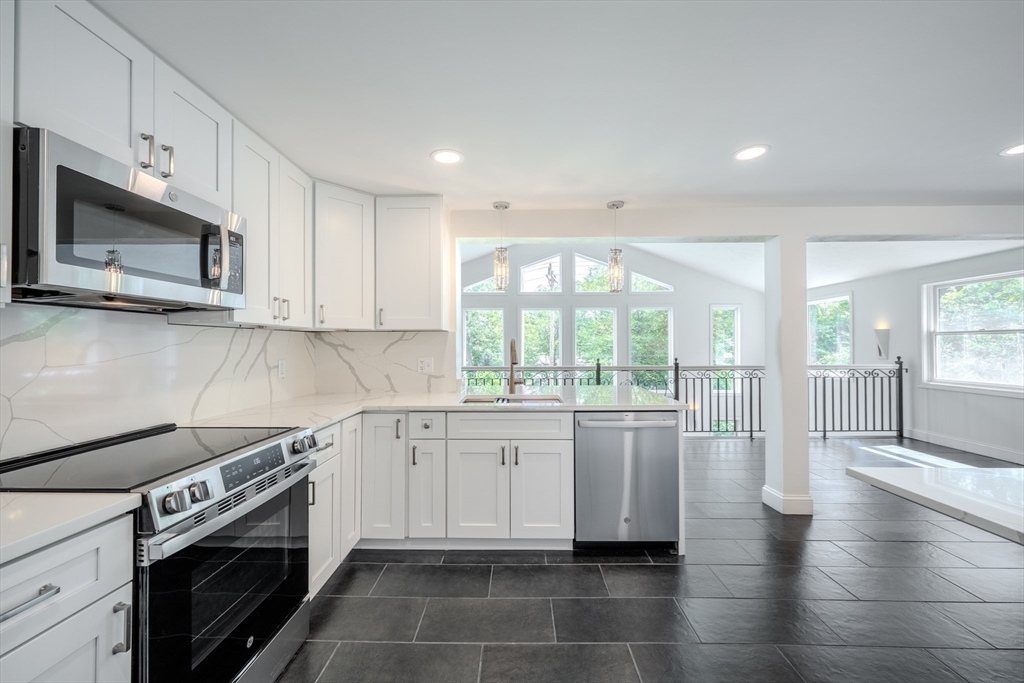 94 Cedar Rd