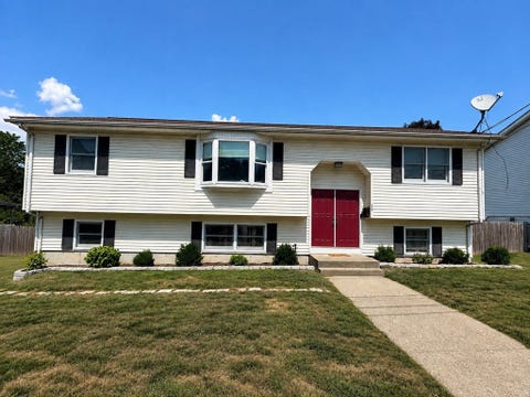 Photo of 24 Montclair St, Chicopee, MA 01013 (MLS # 73561512)