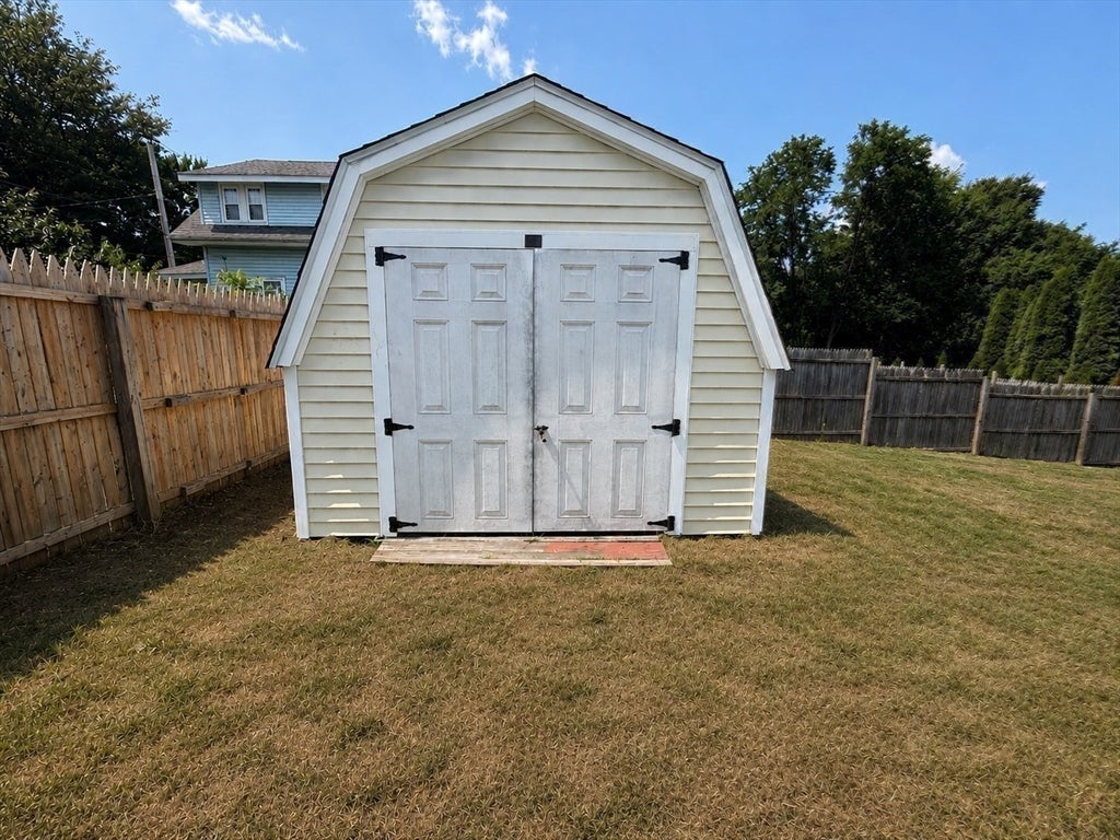 24 Montclair St, Chicopee, MA, 24 Montclair St, Chicopee, MA Photo #26
