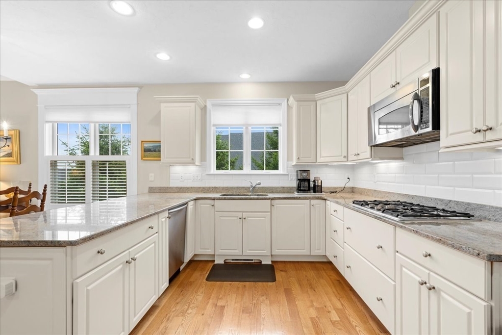 33 Adams Farm Rd 9B