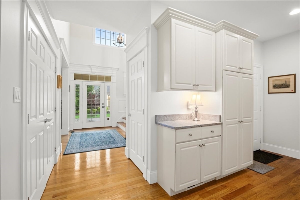 33 Adams Farm Rd 9B