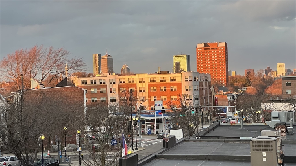 3106-3110 Washington St