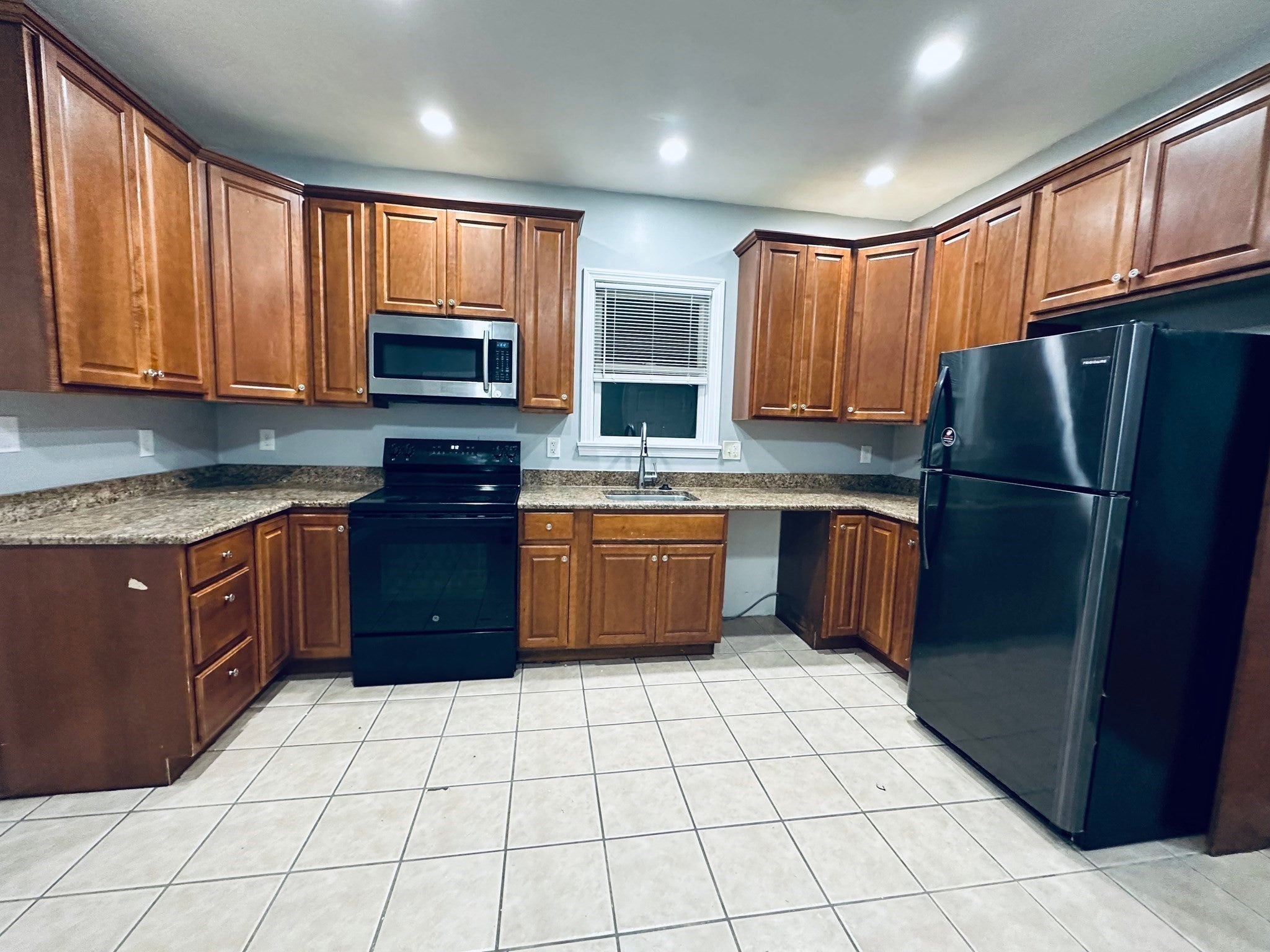 90 Chestnut Street #2, Chelsea, MA Photo #2