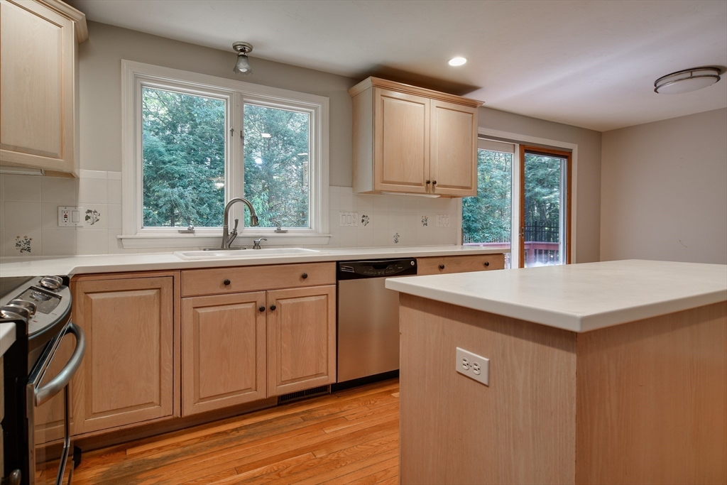 81 Tisdale Dr