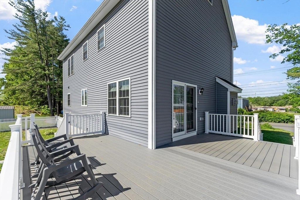 1016 Whipple Rd