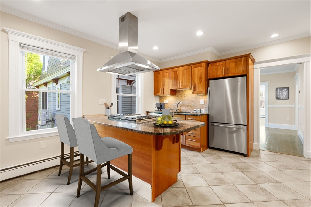 21 Searle Ave 2