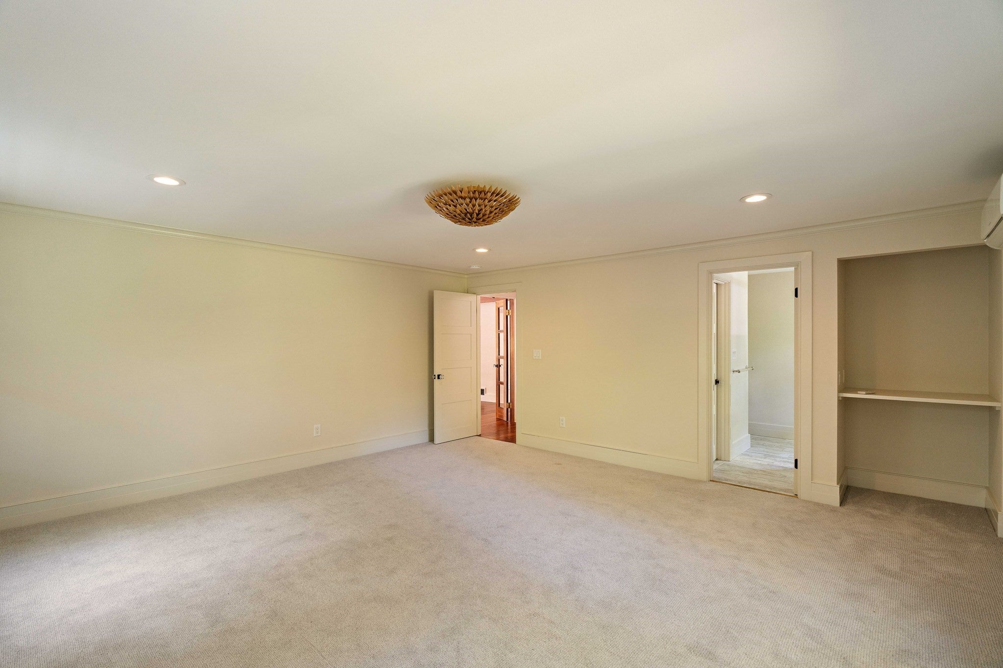 8&10 Evergreen Ln, Hingham, MA Photo #33