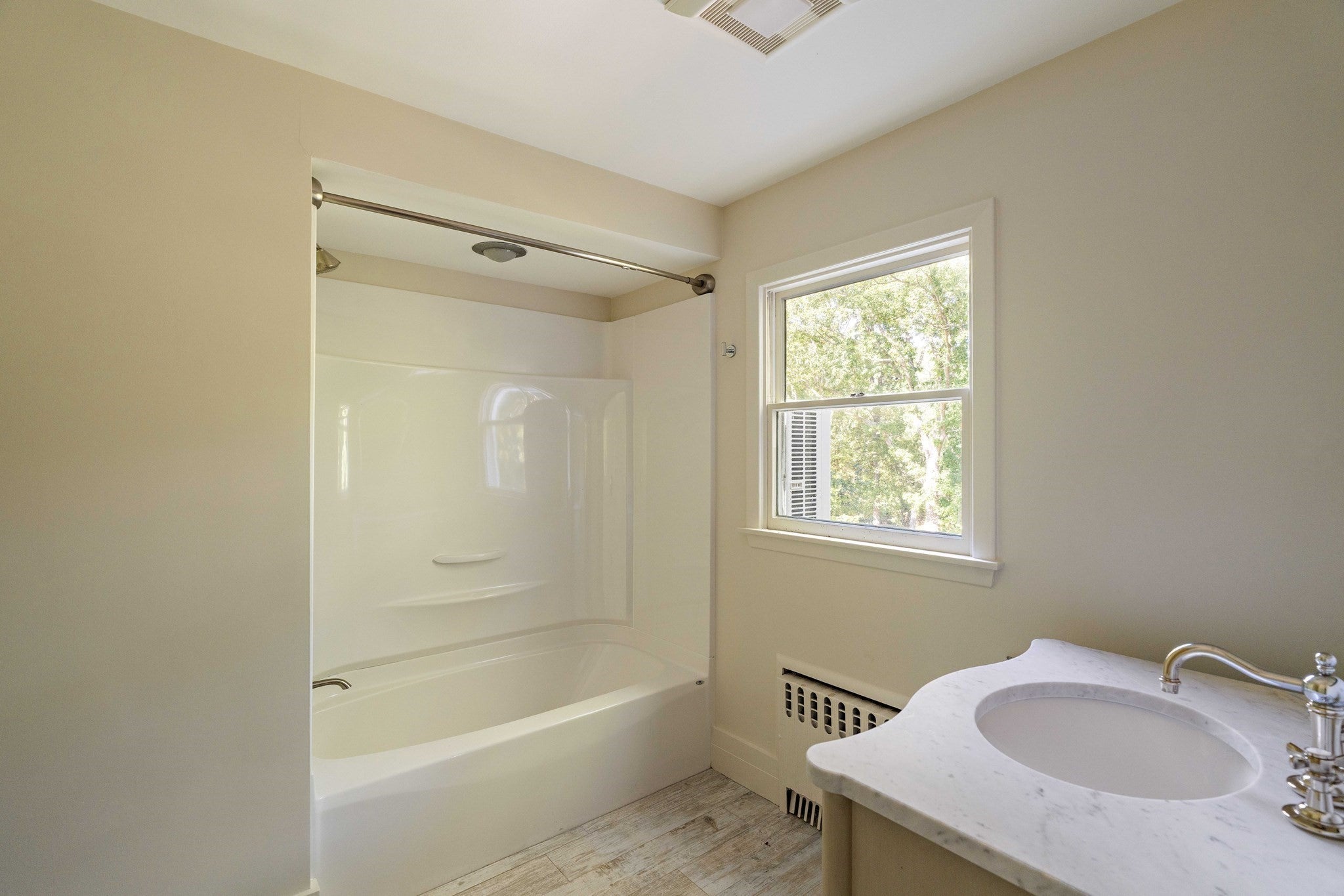 8&10 Evergreen Ln, Hingham, MA Photo #34