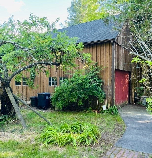 82 Porter Rd