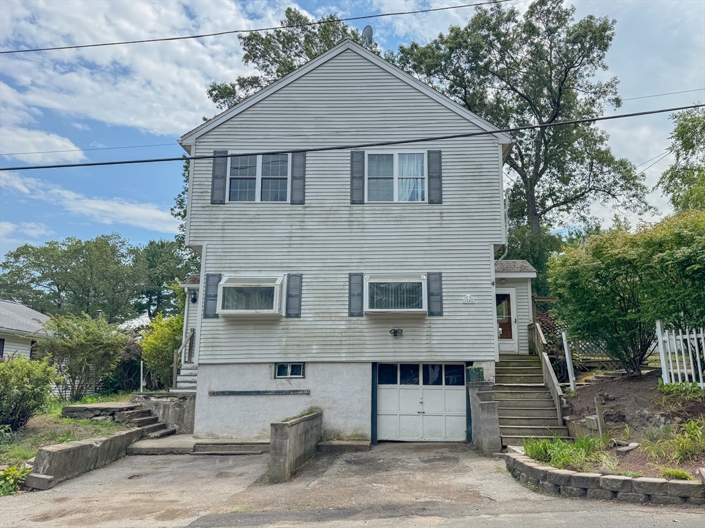 24 Friendship St