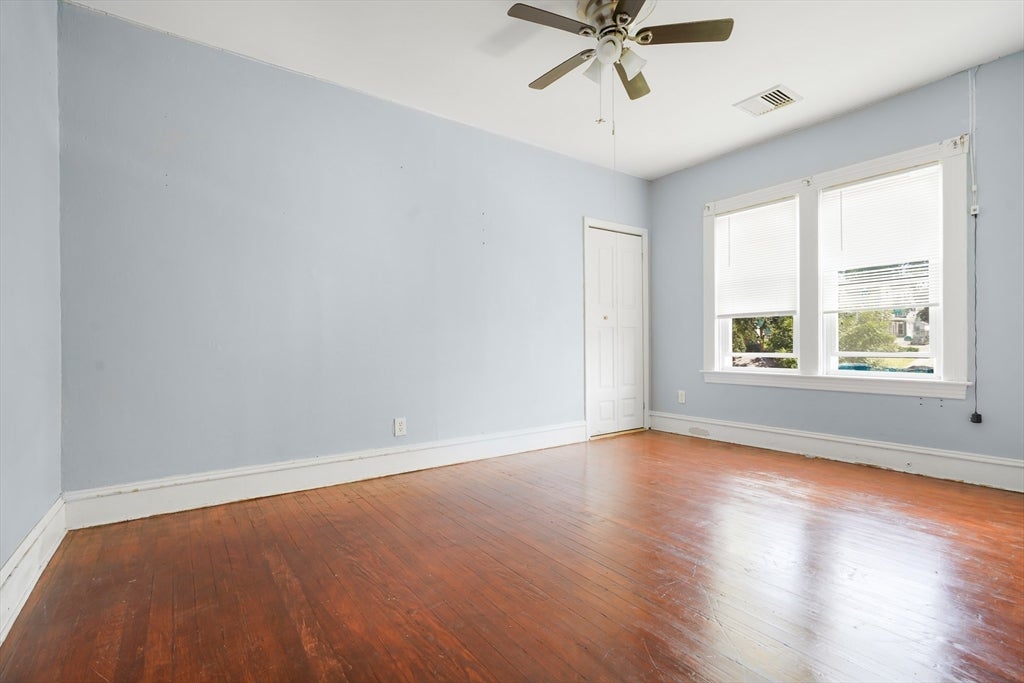 692 Walnut St, Fall River, MA Photo #30