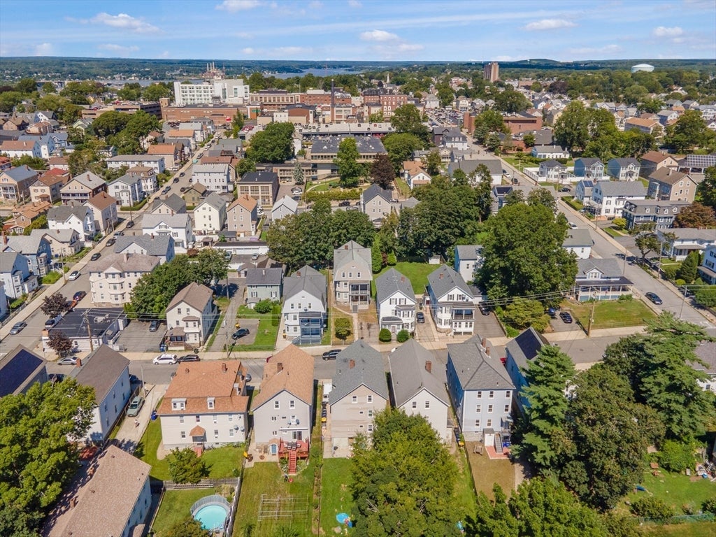 692 Walnut St, Fall River, MA Photo #38