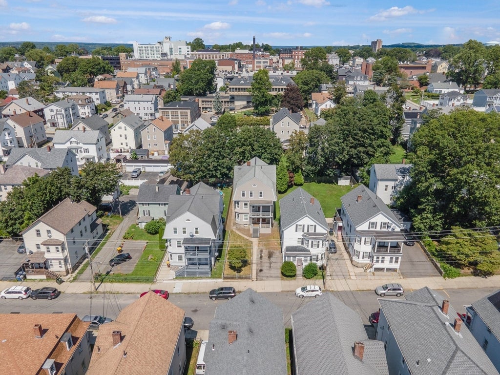 692 Walnut St, Fall River, MA Photo #36
