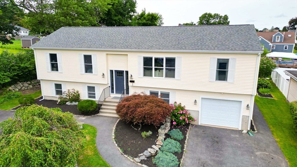 360 Perron Ave, Somerset, MA, 360 Perron Ave, Somerset, MA Photo #2