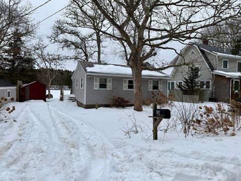 28 N Beach Ave 1 Bourne MA 02532