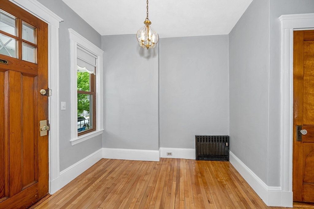 9 Bradford Ave