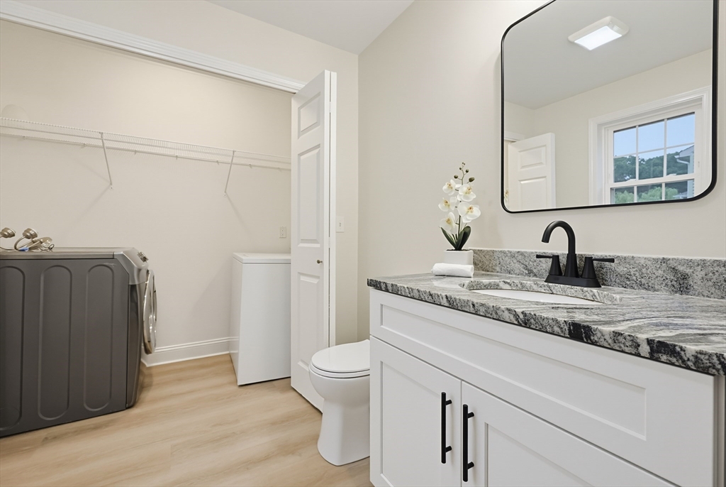 18 Bullard Ave, Worcester, MA, 18 Bullard Ave, Worcester, MA Photo #14