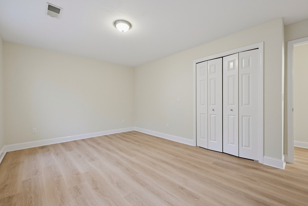 18 Bullard Ave, Worcester, MA, 18 Bullard Ave, Worcester, MA Photo #27