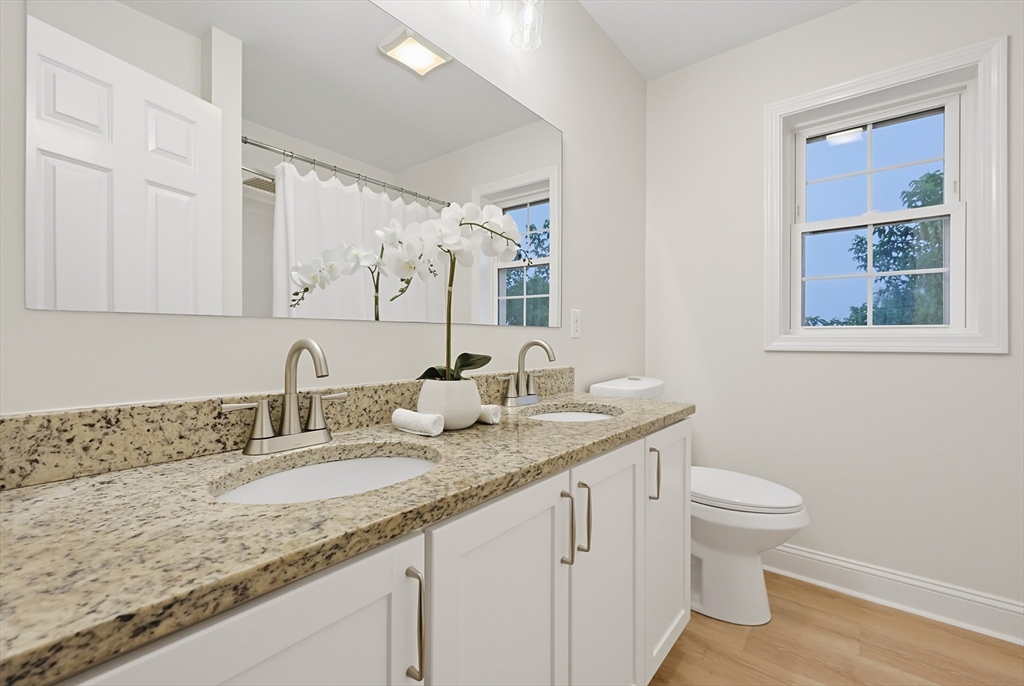 18 Bullard Ave, Worcester, MA, 18 Bullard Ave, Worcester, MA Photo #22