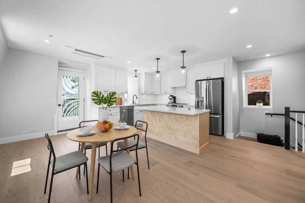 3 Franklin St 4