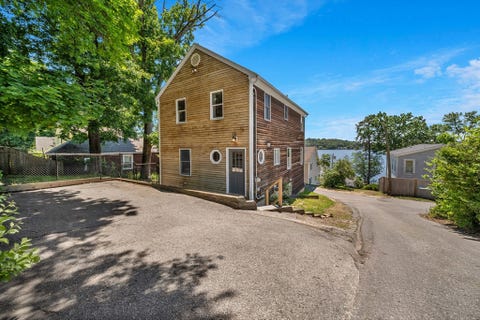 Photo of 11 Beech Ln, Amesbury, MA 01913 (MLS # 73532327)