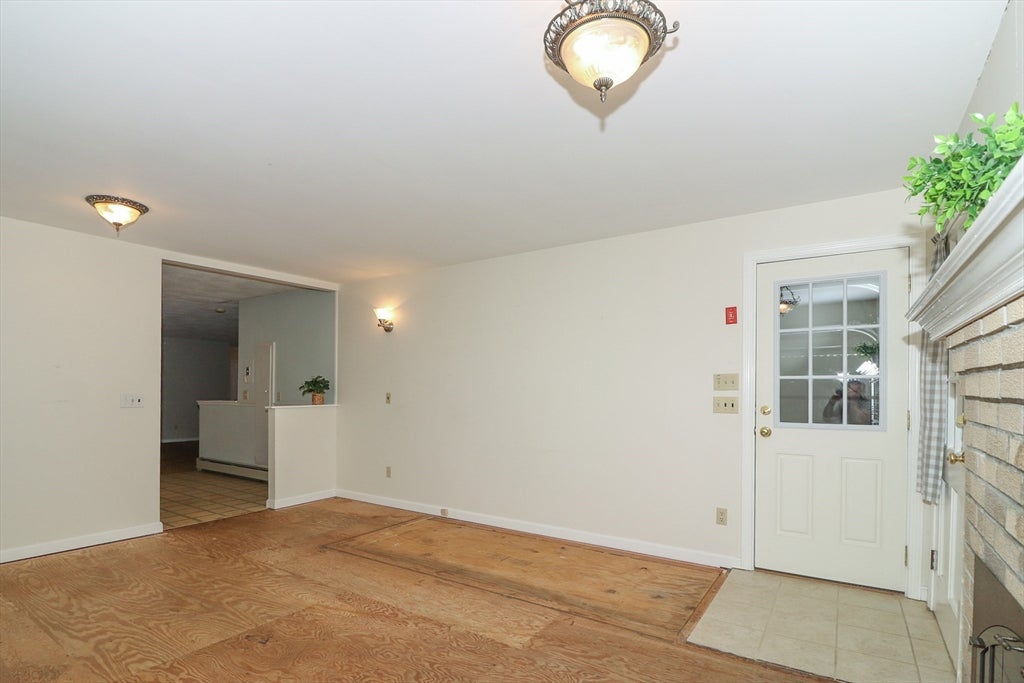 30 Gill Ct