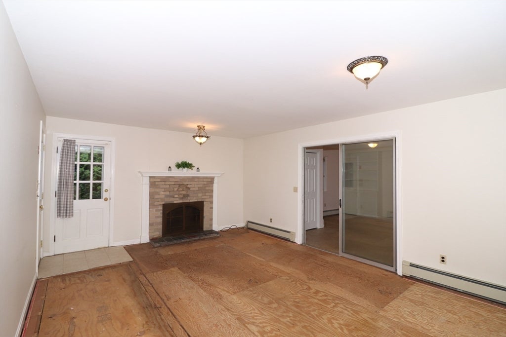 30 Gill Ct