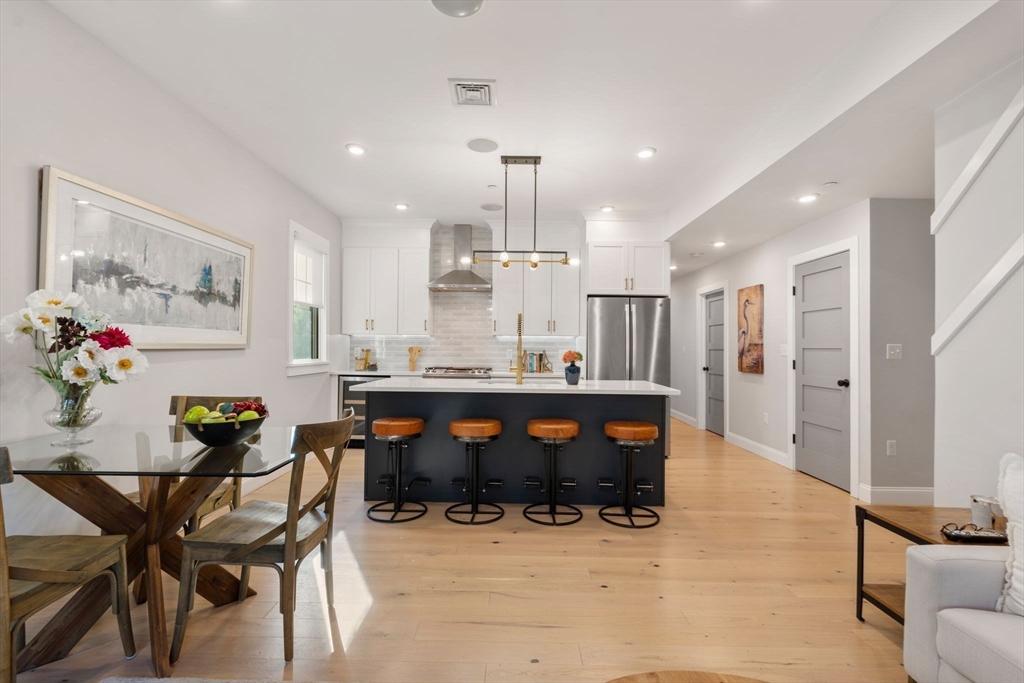 375 Hyde Park Avenue 3