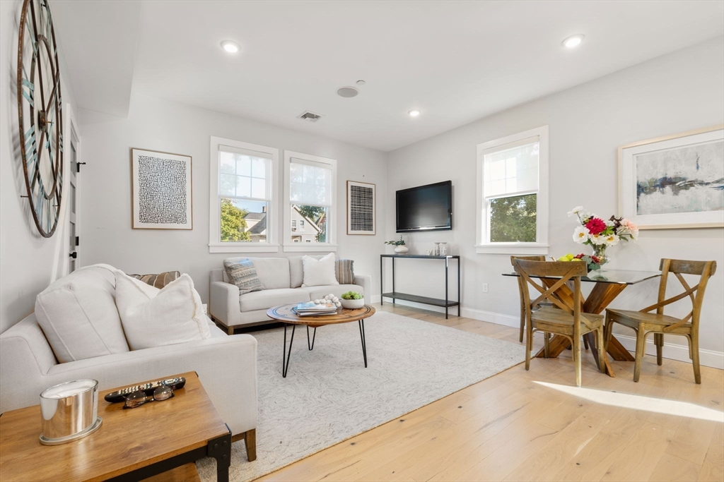 375 Hyde Park Avenue 3
