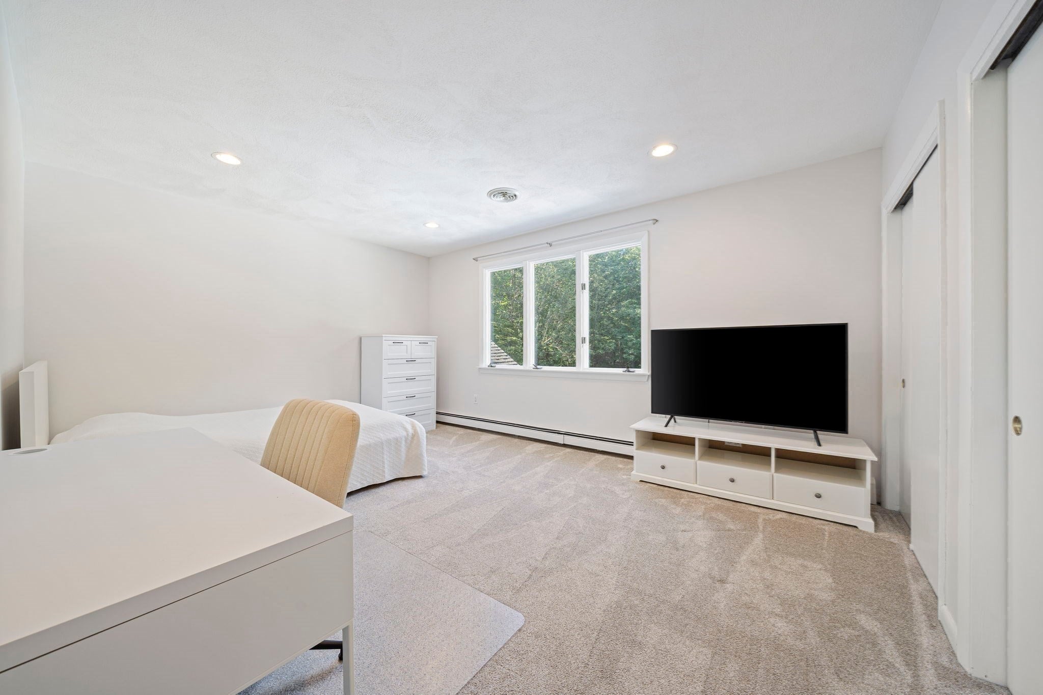 42 Magnolia Rd, Sharon, MA Photo #24