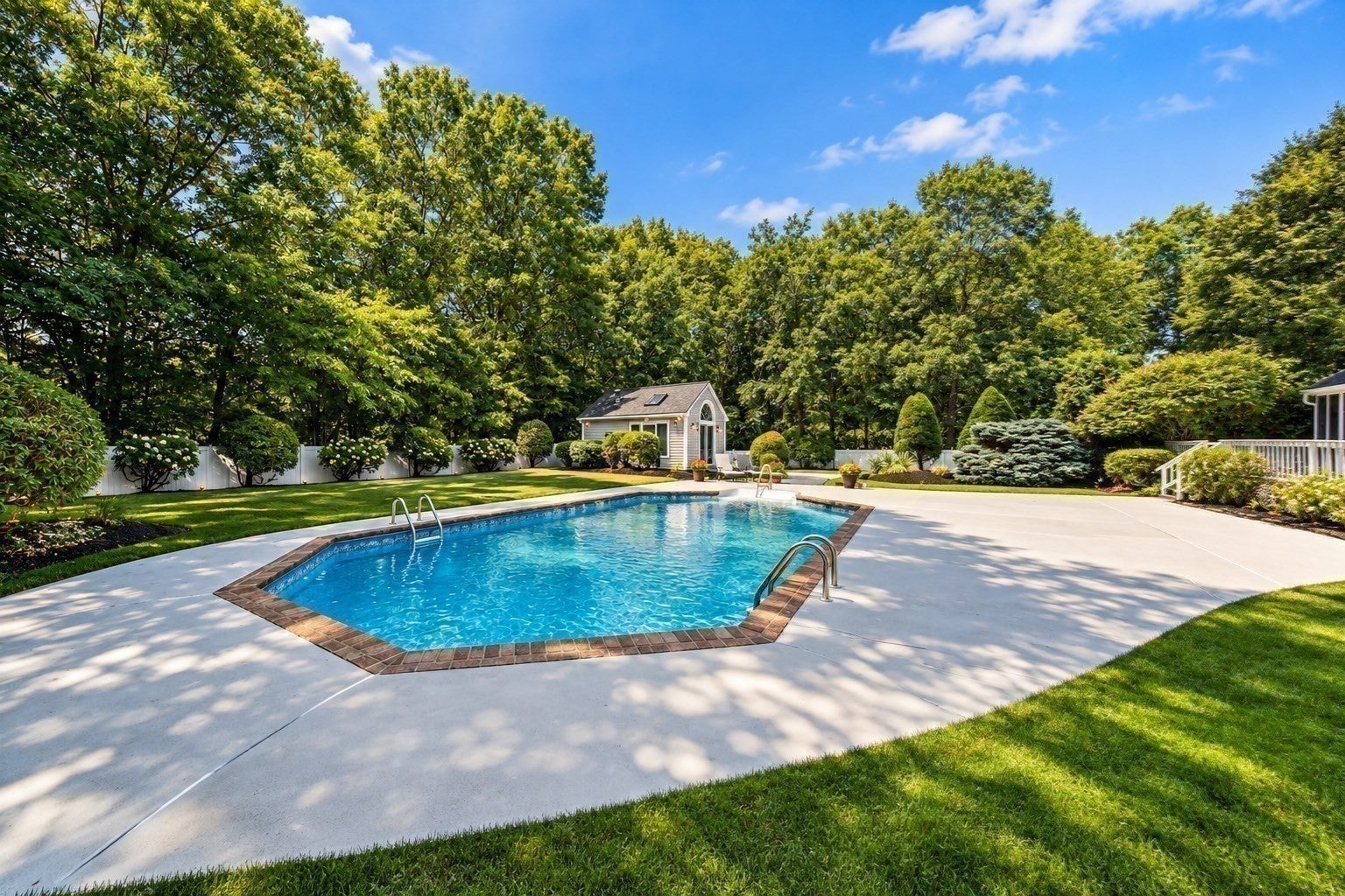 42 Magnolia Rd, Sharon, MA Photo #33