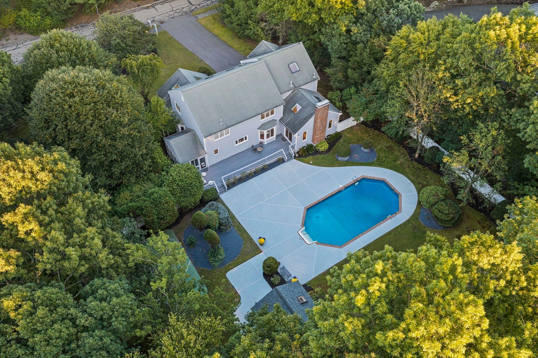 42 Magnolia Rd, Sharon, MA Photo #40