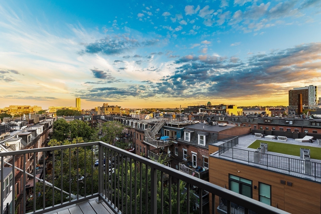 566 Columbus Ave 614