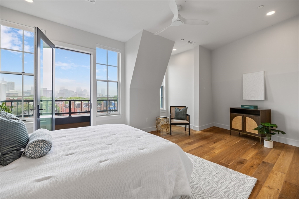 566 Columbus Ave 614