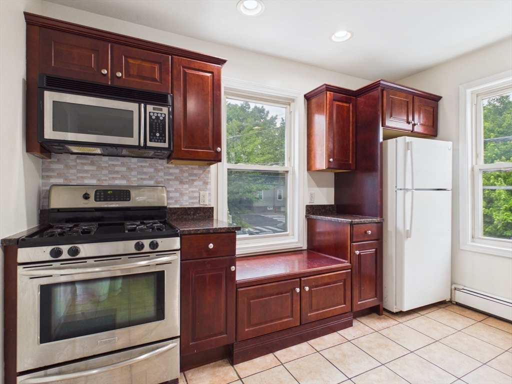 32 Sciarappa St 2
