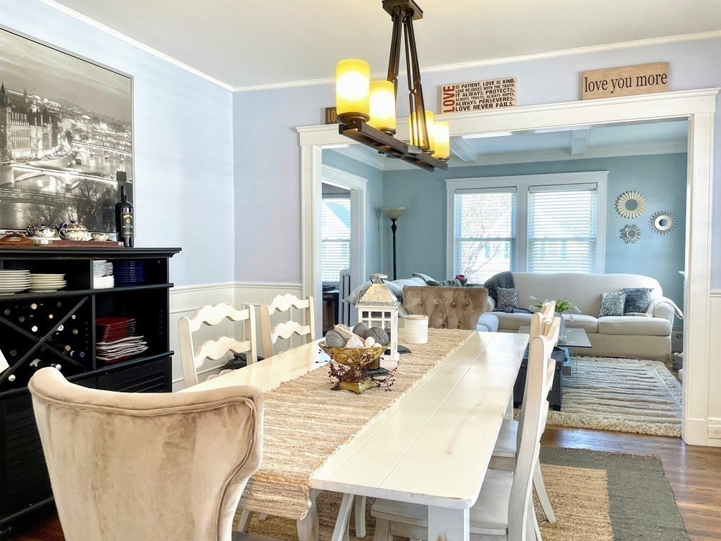 39 Dyer Ave 39