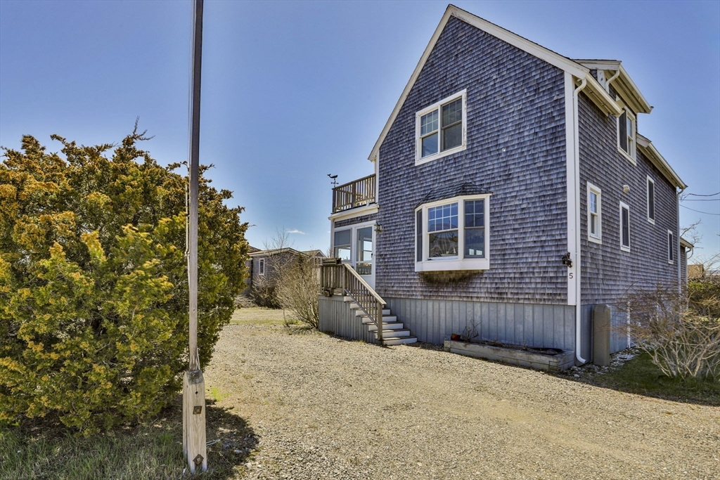 5 64th St, Newburyport, MA Photo #3