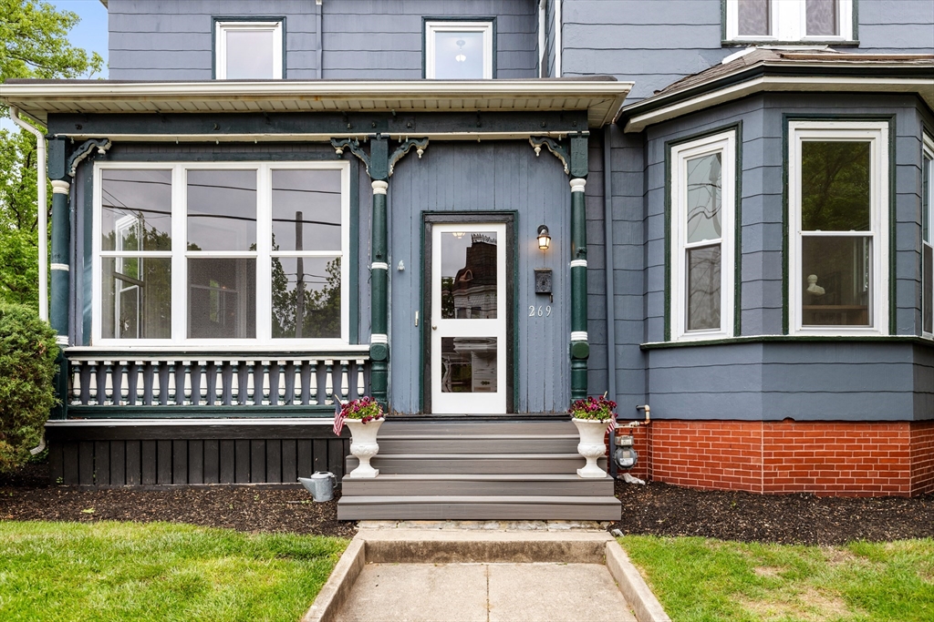 269 Clifton Street