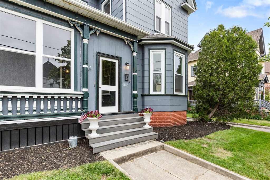 269 Clifton Street