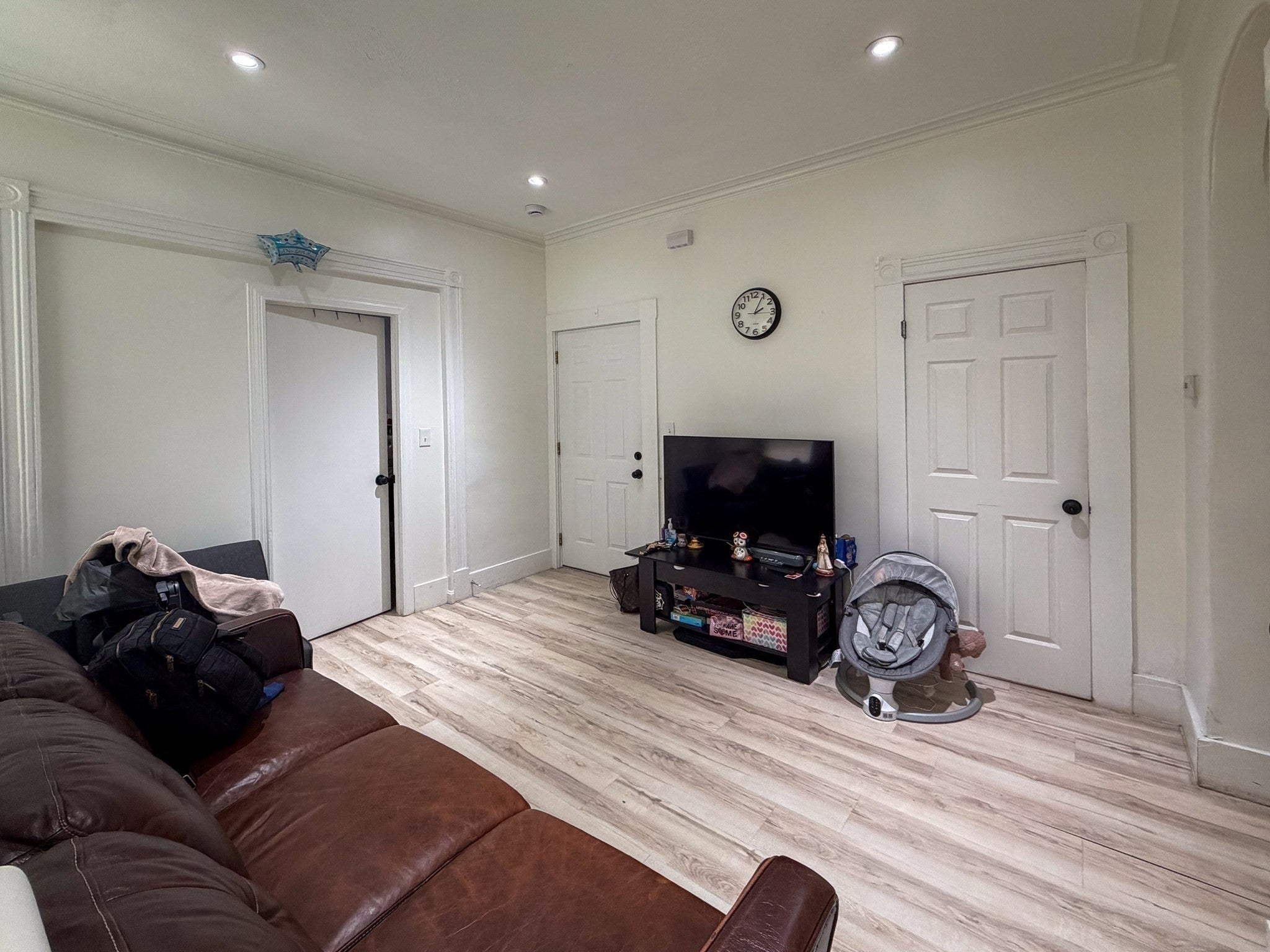 252 East Eagle ST #2, Boston, MA Photo #3