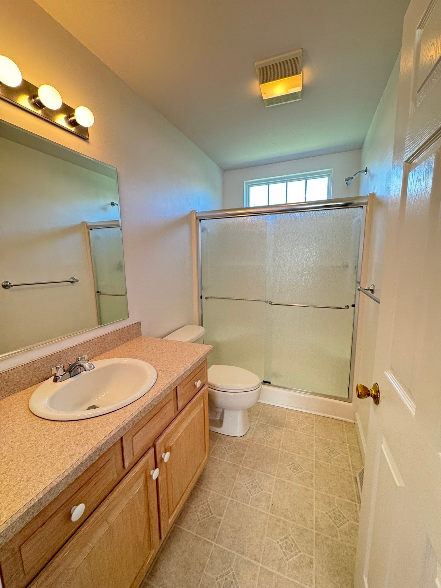 22 Brookstone Drive, Bridgewater, MA, 22 Brookstone Drive, Bridgewater, MA Photo #9