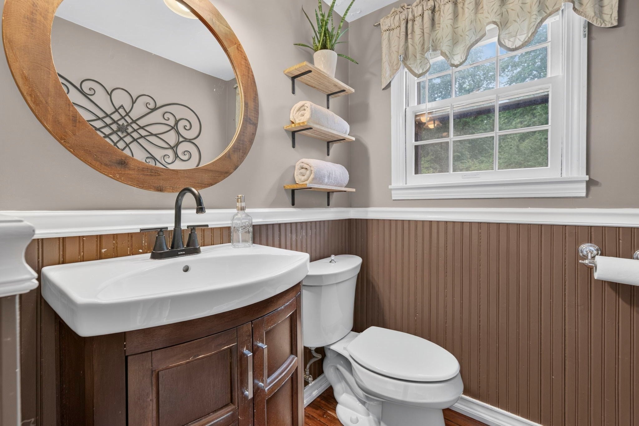 105 Main St, Newbury, MA Photo #15