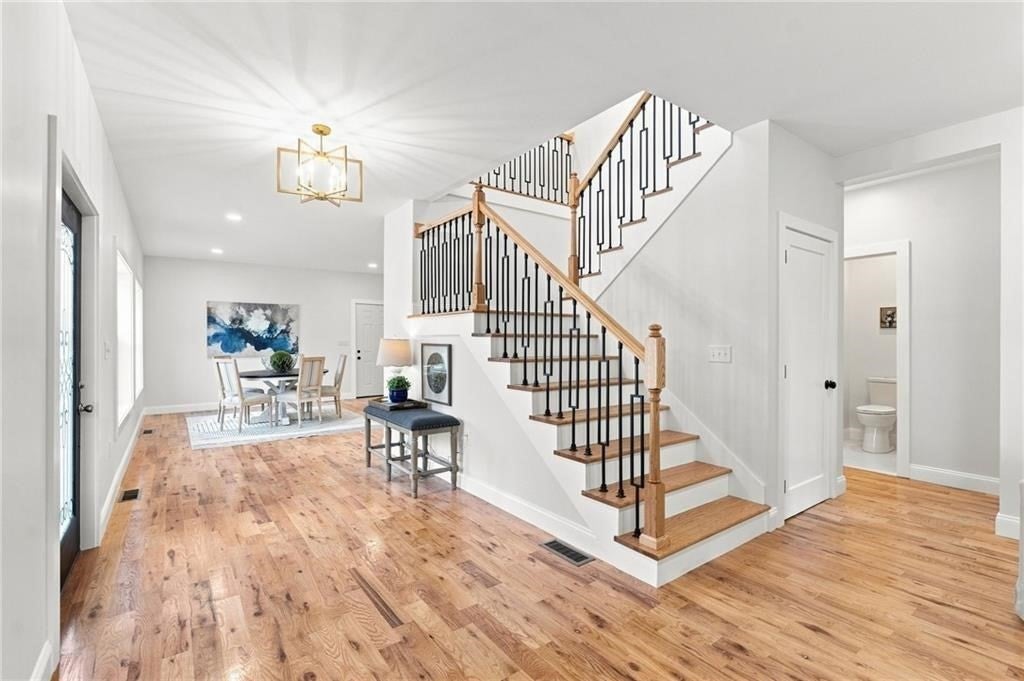 515 Gaskill St, Woonsocket, RI Photo #15