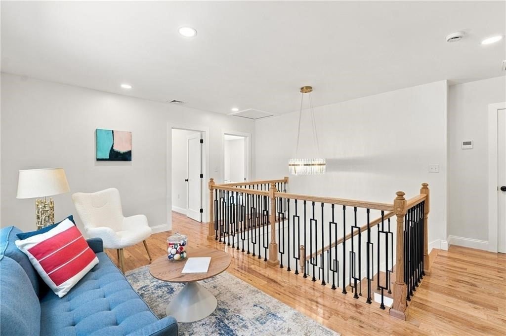 515 Gaskill St, Woonsocket, RI Photo #18