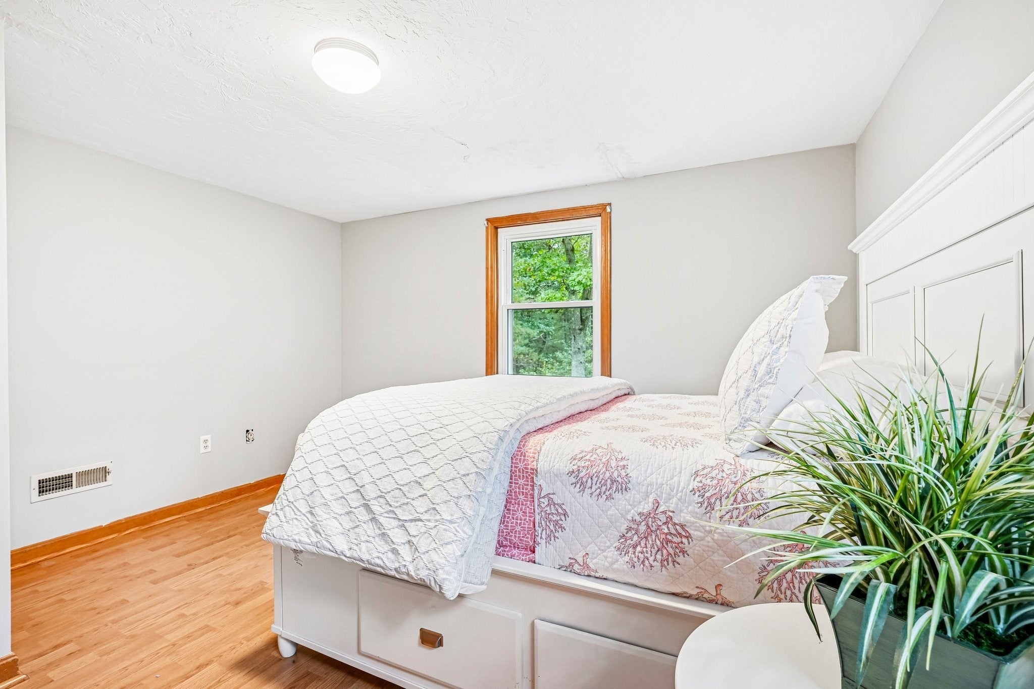 18 Eleanor Rd, Walpole, MA, 18 Eleanor Rd, Walpole, MA Photo #28